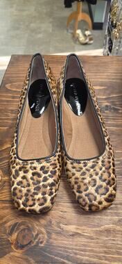 New Donald Pliner Dreww Ballet Pump Genuine Calfskin leopard
